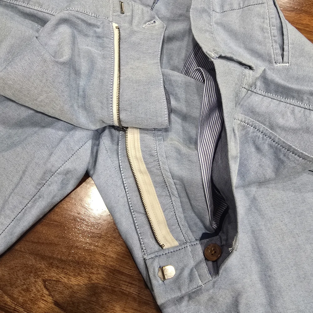 J.CREW Club Chino Shorts Mens Light‎ Blue 100% Cotton Flat Front 10.5